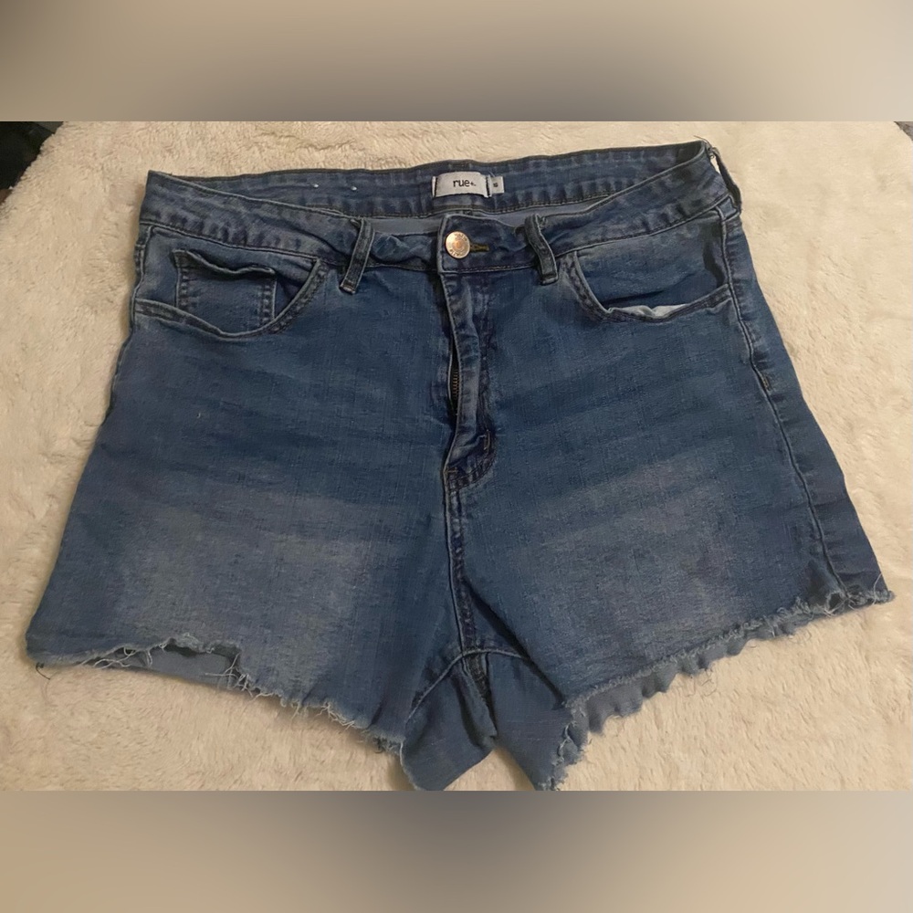 Rue+ Women's Distressed Blue Denim Shorts